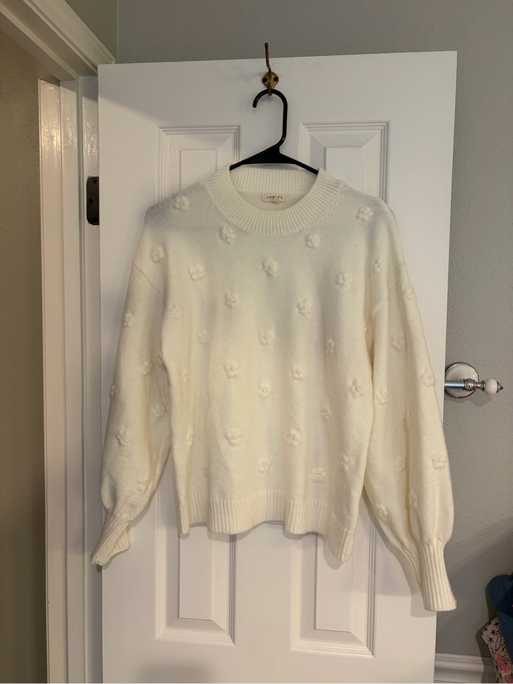 JODIFL White Textured Pom Pom Crewneck Sweater M Puff Sleeve
